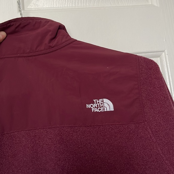 Large The North Face half zip sweater - Picture 7 of 7